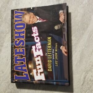 Hardcover Late Show Fun Facts with David Letterman